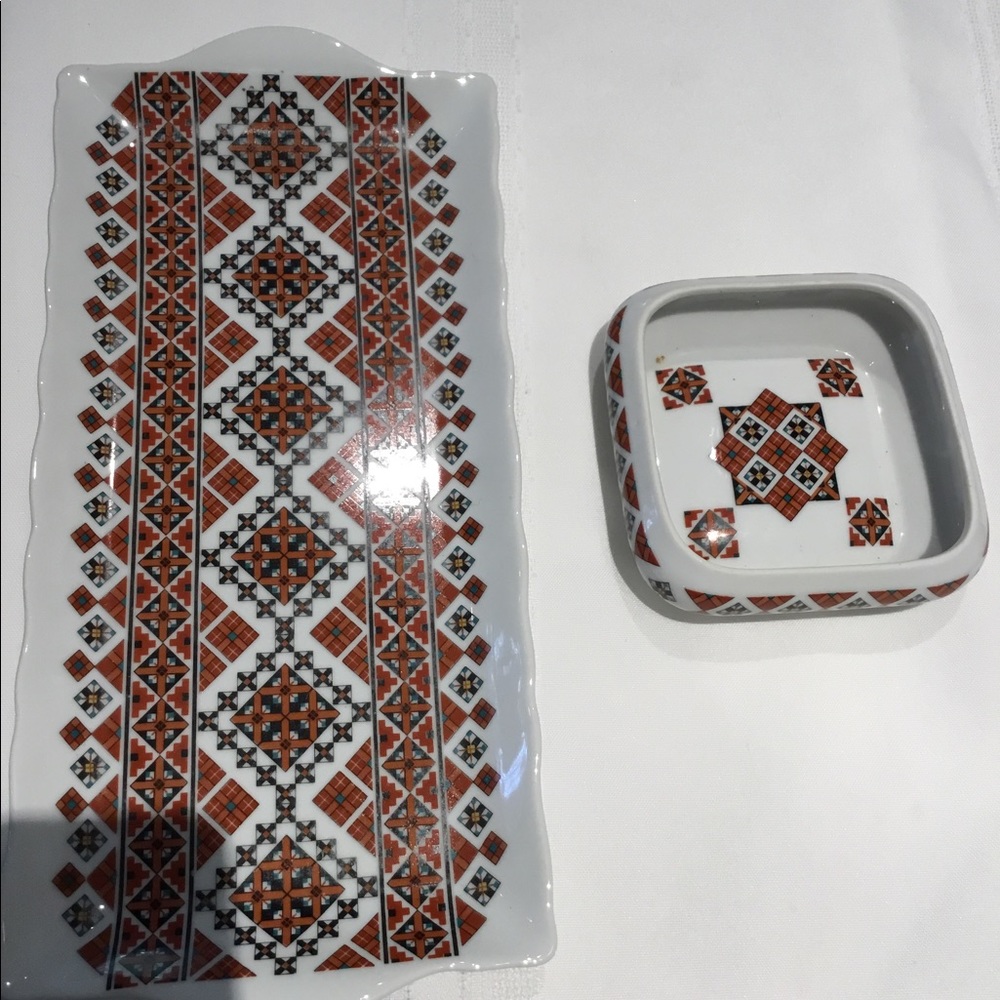 Ukrainian Ceramic platter & candy dish set